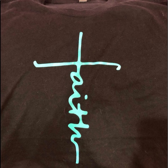 NEXT LEVEL APPAREL Faith Cross short sleeve Tee sizeS NWOT w/matching facemask - Picture 5 of 8